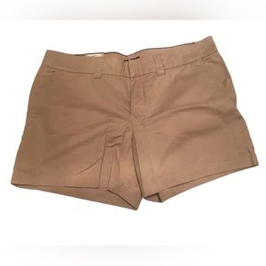 Tommy Hilfiger khaki shorts size 14 new with tags.